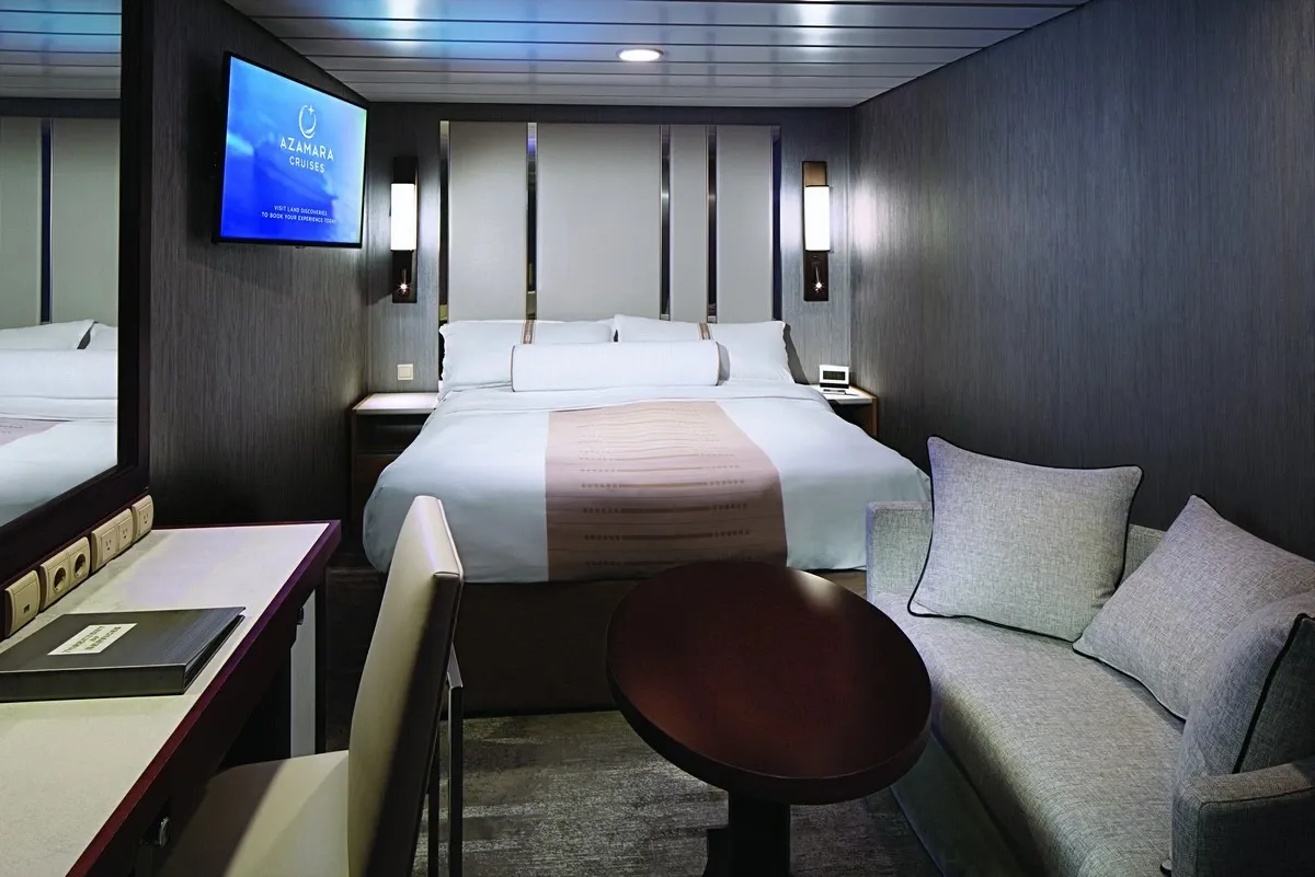 Azamara_Cruises_Interior_Stateroom_fbf5c0f5f8.webp