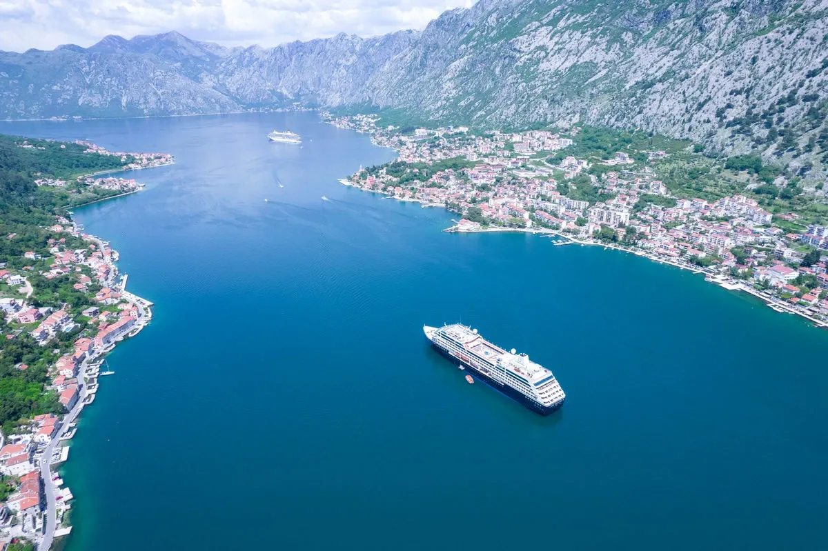 Azamara_Cruises_Ship_Aerial_View_aa90c8cf18.webp