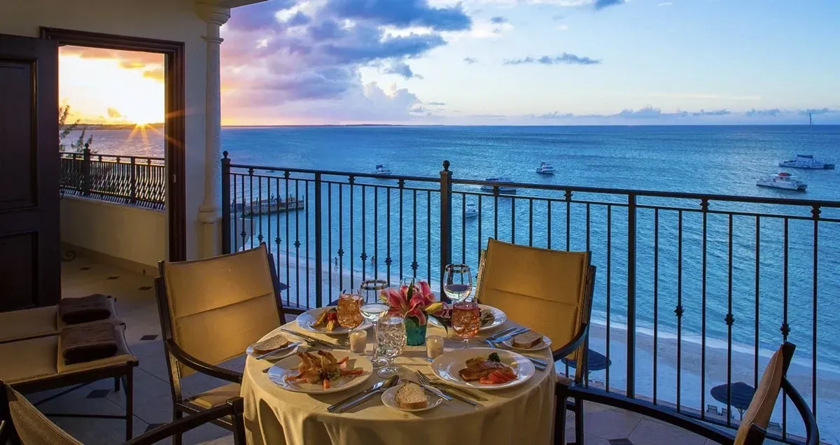 Beaches_Resorts_Turks_Caicos_dining_7_29824ae5ab-1.webp