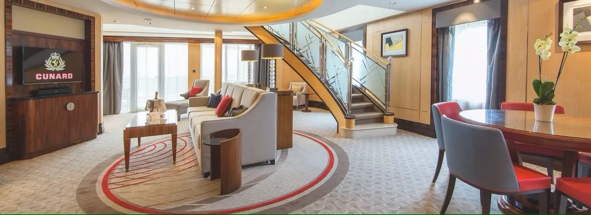 Cunard_Cruise_Line_stateroom_f32f95ddde.webp
