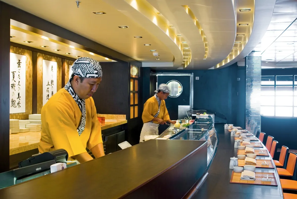 MSC_Cruise_Line_sushi_bar_b96ce5dafe.webp
