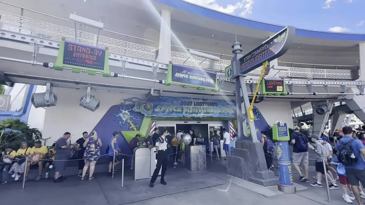 Magic_Kingdom_Buzz_Space_Ranger_Spin_Entrance_9372b0b278.webp