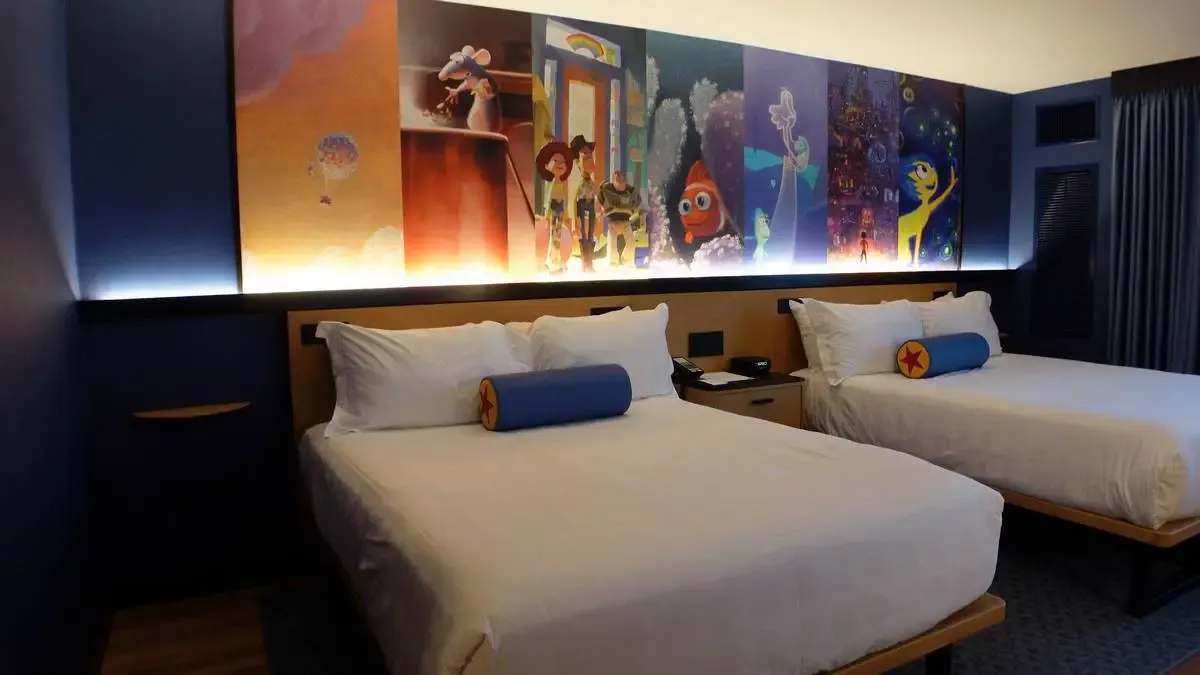 Pixar_Place_Hotel_room_ffa4d7de26-1.webp