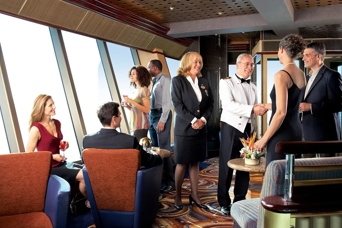 Princess_Cruises_cocktail_party_dc925a07c8.webp