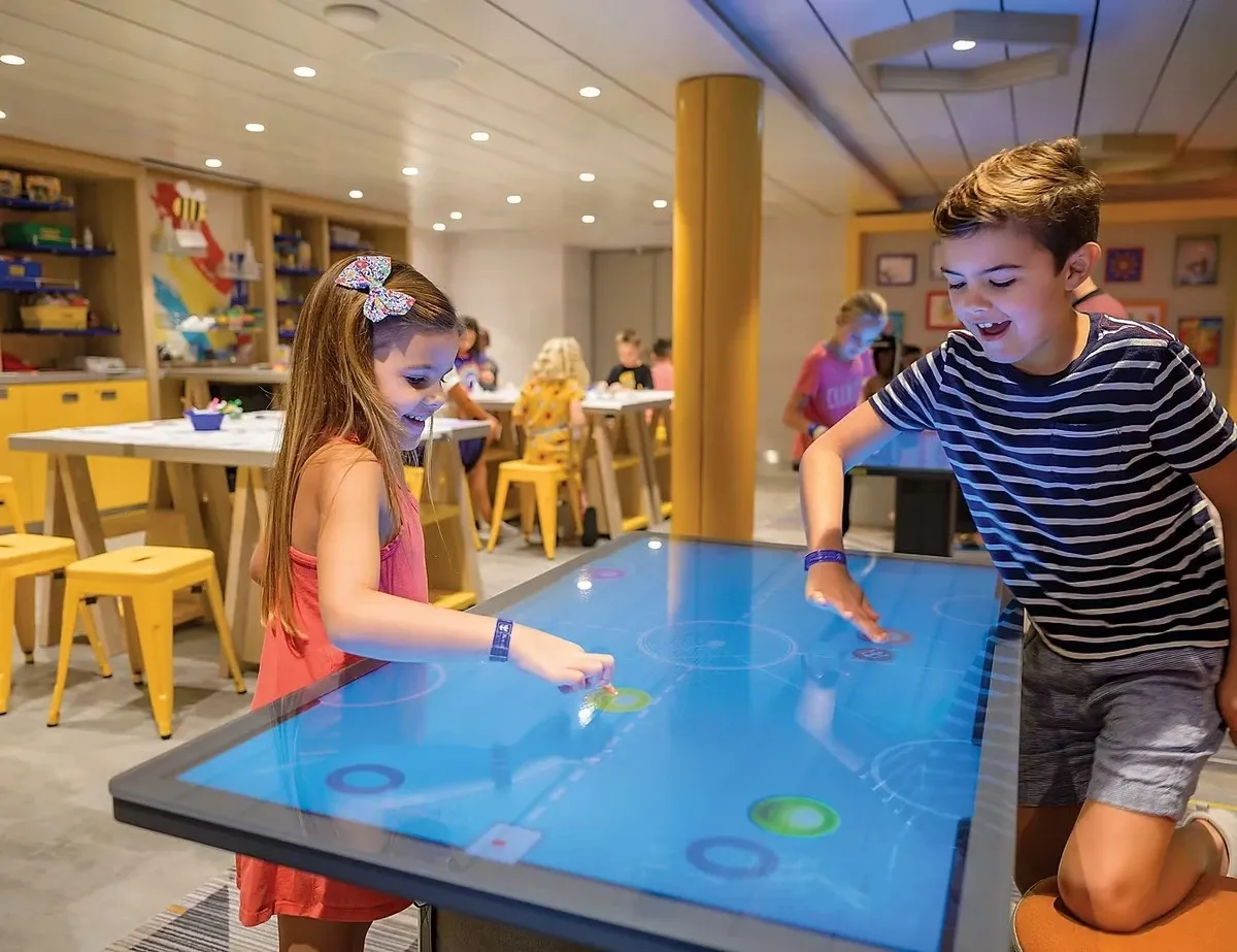 Royal_Caribbean_Adventure_Club_game_fff2f25a7f-1.webp